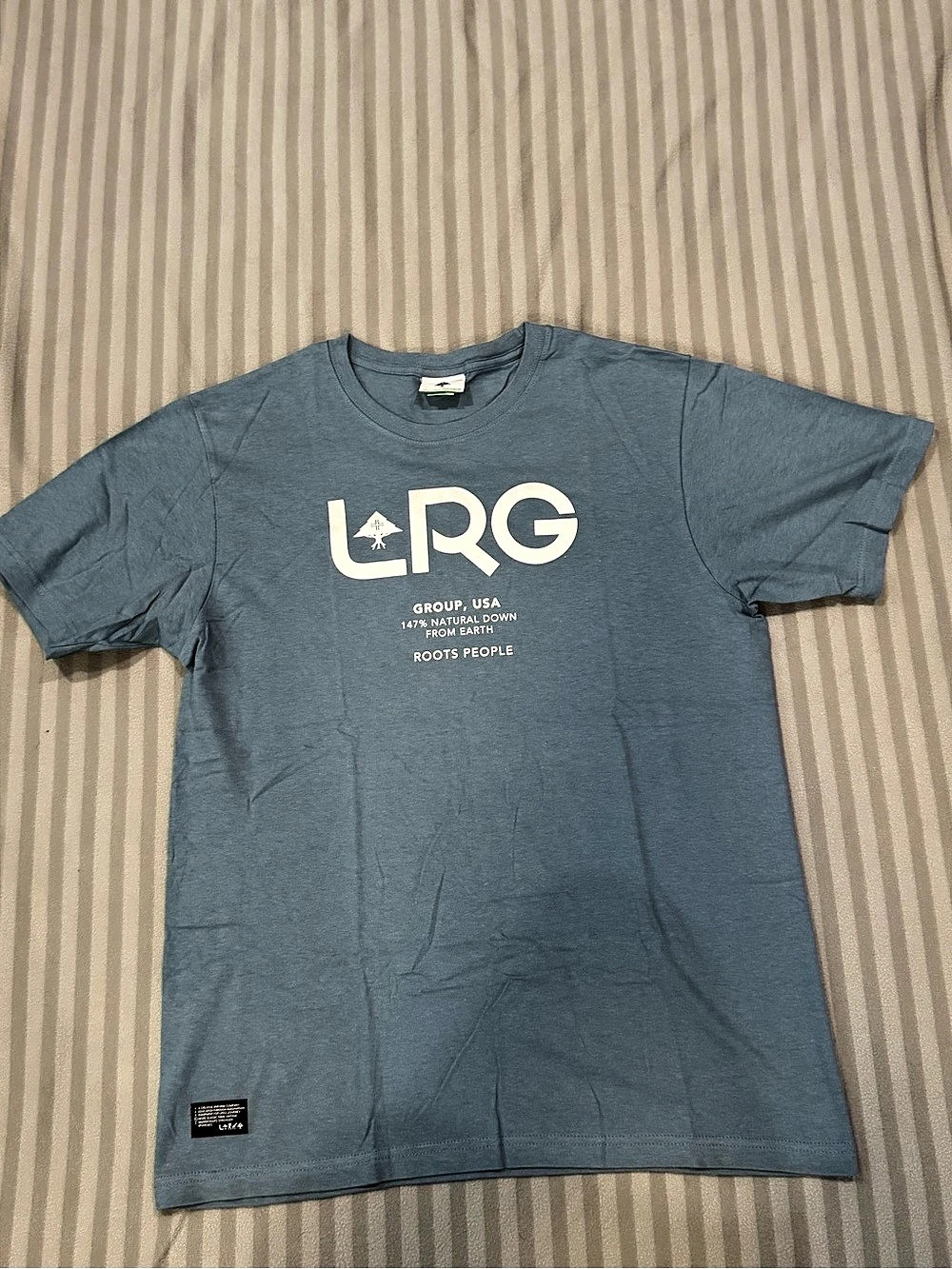 LRG Short Sleeve Graphic Tee in Blue Size Large